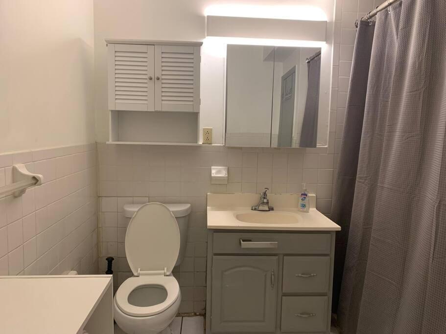 Beautiful & Massive 4 Bdr With Bonus Perks! Appartamento